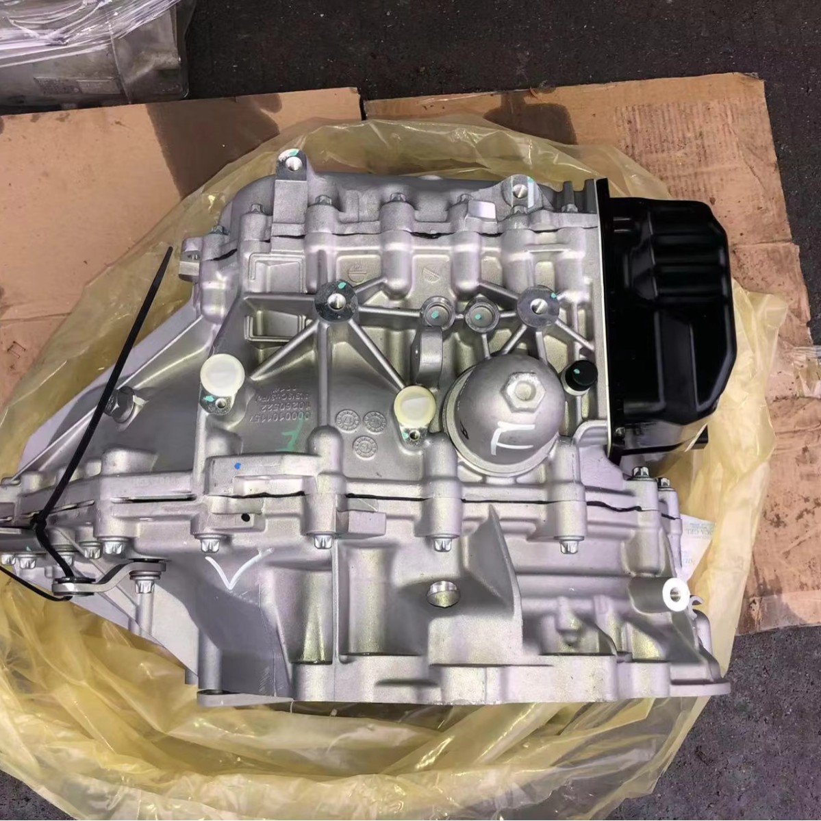 Zotye Hanteng Car Leopard 1.8t 2.0t 2Wd Dual Clutch Transmission Gearbox Total