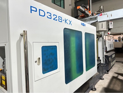 328 тонн большие машины для литья под давлением для внешней обработки цифровых продуктов, пластиковых аксессуаров, корпусов диспенсеров, корпусов инструментов