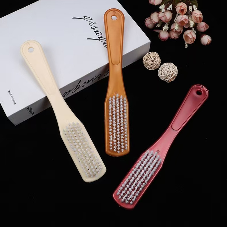 O073A new 009 color laundry brush shoe brush 20 two yuan shop Yiwu commodity shoe brush manufacturers wholesale