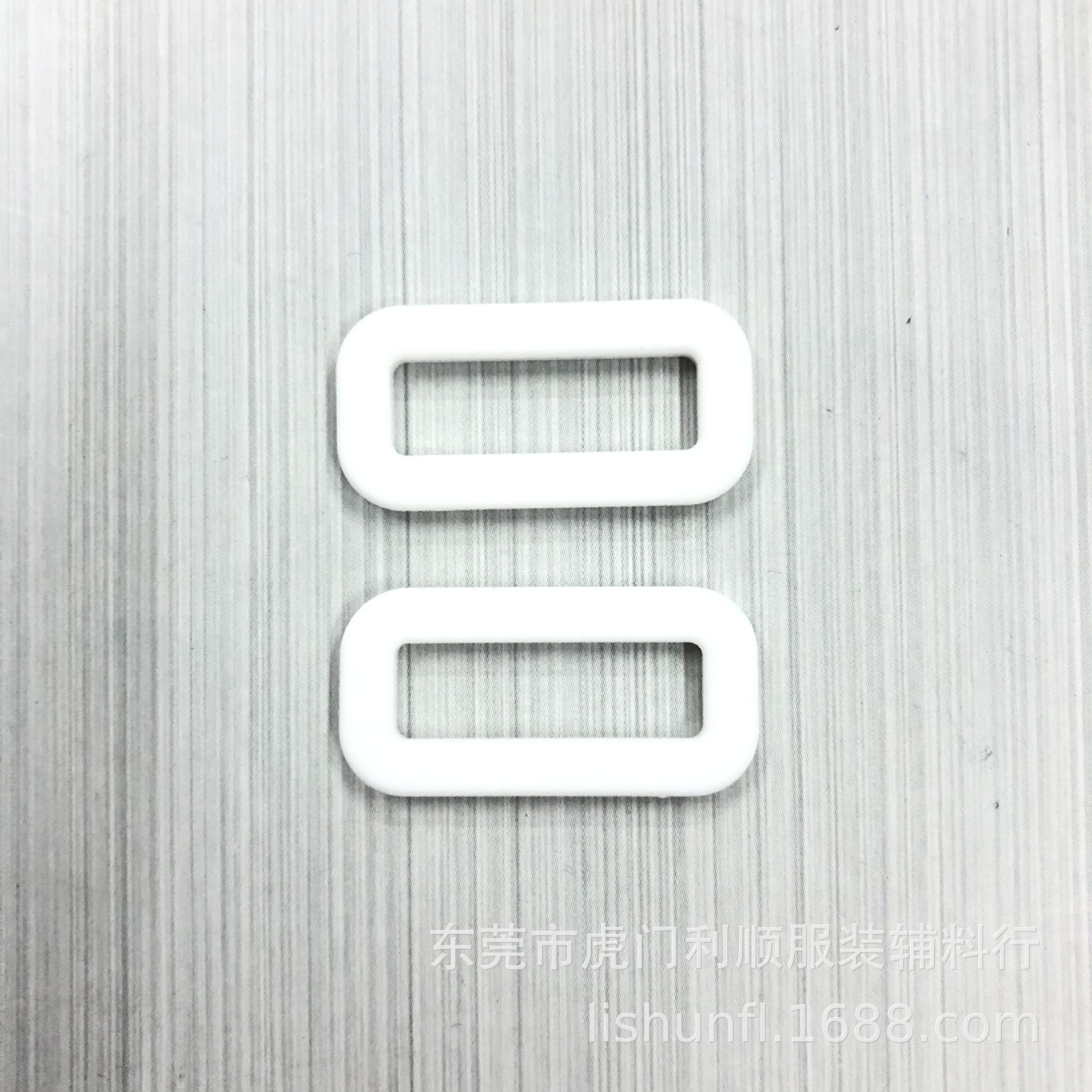 Manufacturer's Spot 20MM Plastic White Square Buckle 6-point White Adjustable Mouth Buckle Rounded Corner Shoe Buckle Square Buckle