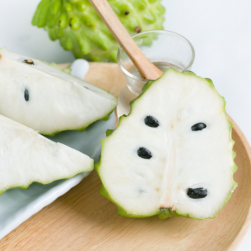 Fujian and Guangdong Pineapple-Sakura Fruit Needs to Be Ripened before Shipping, Direct from the Place of Origin, Free Shipping, Pineapple-Sakura Fruit One-Piece Dropshipping