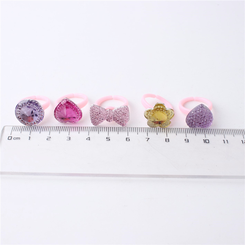 Kindergarten Cute Acrylic Diamond Children's Ring Sweet Love Children's Day Hand Ornaments Cross-Border Little Girl Ring