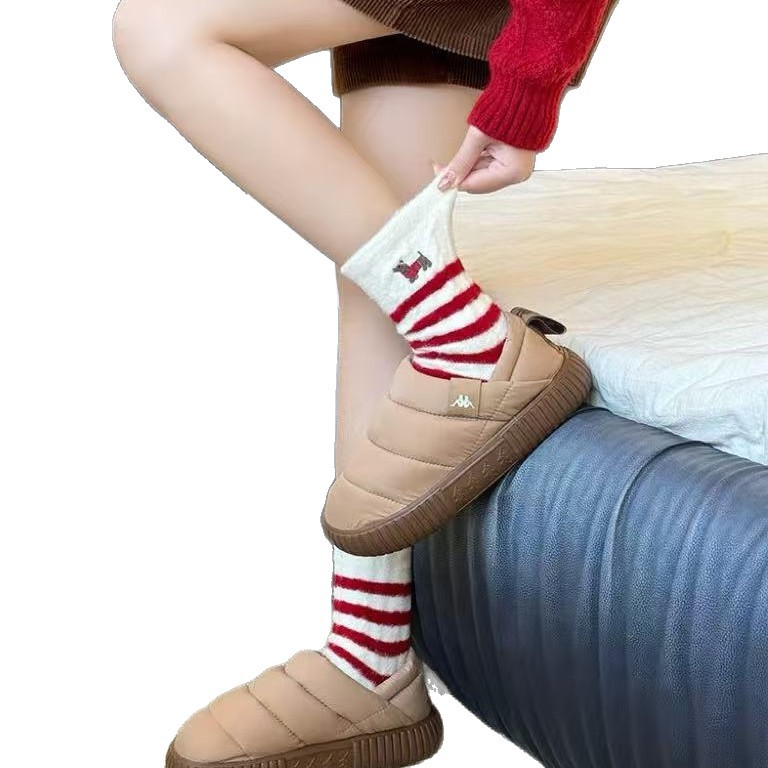 Christmas Socks for Women in Autumn and Winter Thickeneded and Warm Plush Cotton Socks for the Year of the Horse New Year Gifts Winter Sleep Socks