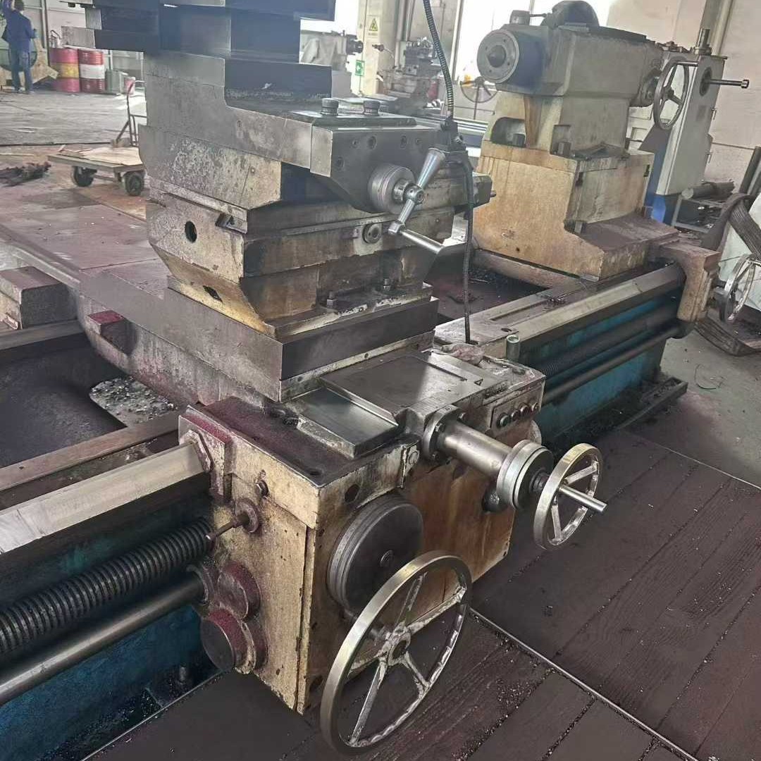 Handle Second-Hand Xinghuo Cw61160X 4m Horizontal Lathe Guide Rail Width 970 in Stock