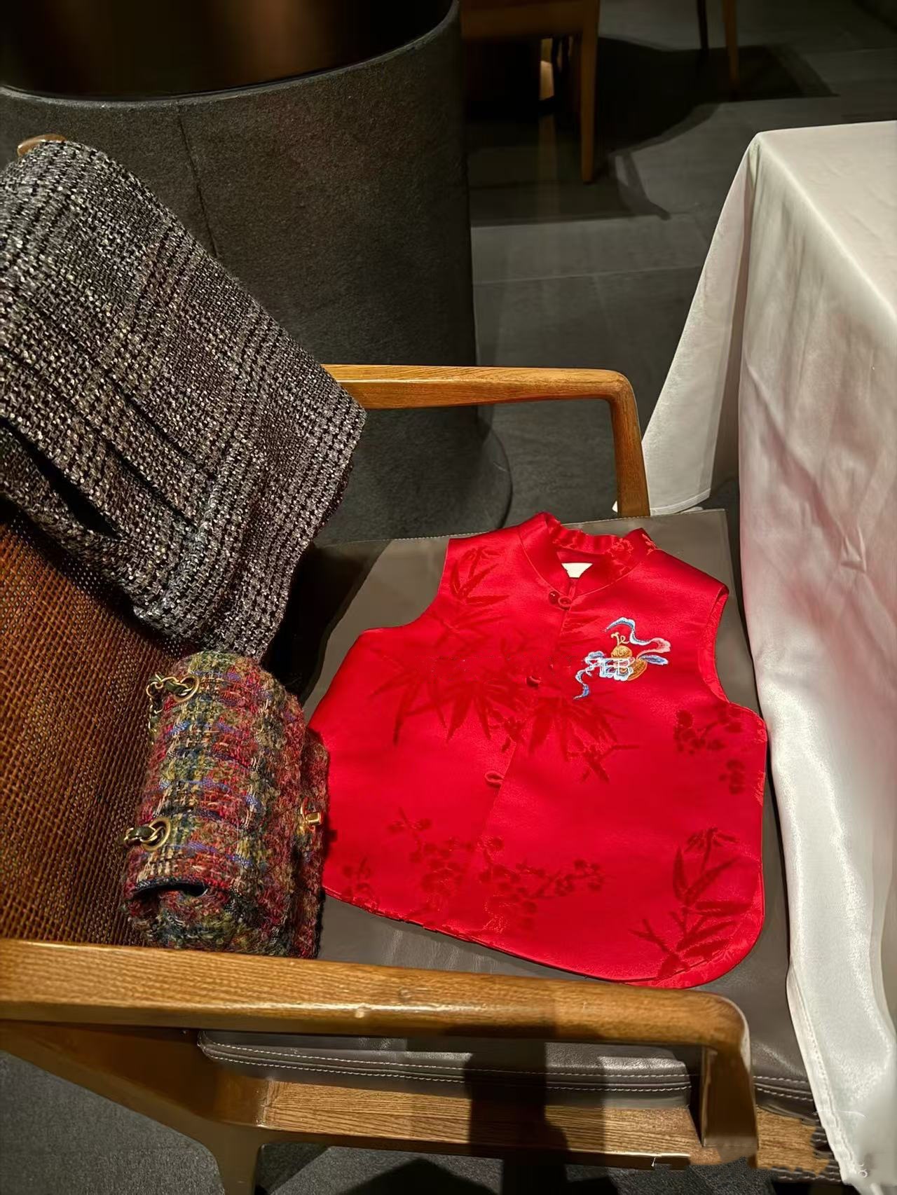 Small Fat Goose with Flat for Imitation Zhang Velvet Children's Vest Fulu Spring and Autumn Chinese Style Vest Ma Ji New Year's War Gown Thin