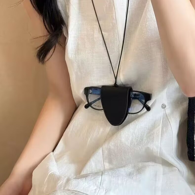 Cross-border New Storage Bag Hanging Neck Bluetooth Headset Glasses Key Leather Portable Cool Wind Bag Necklace