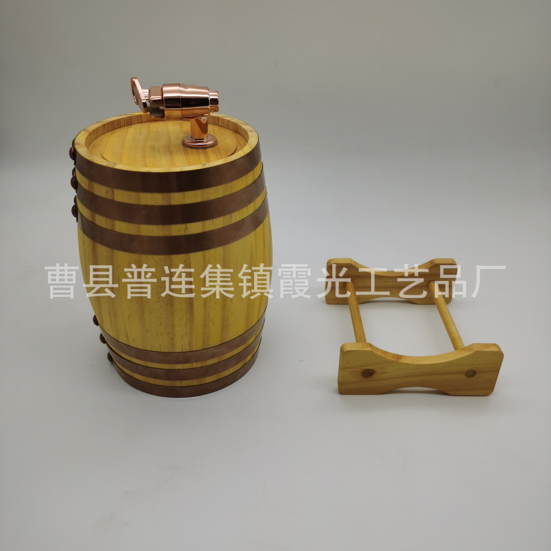 750ML solid wood mini wine barrel with bracket resin faucet oak wine barrel wholesale