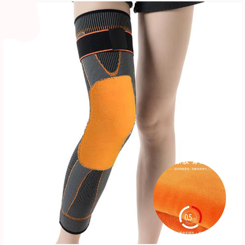 Autumn and winter warm thickened wormwood gold velvet knee pads for middle-aged and elderly knee joint warm cover strap knitted knee pads