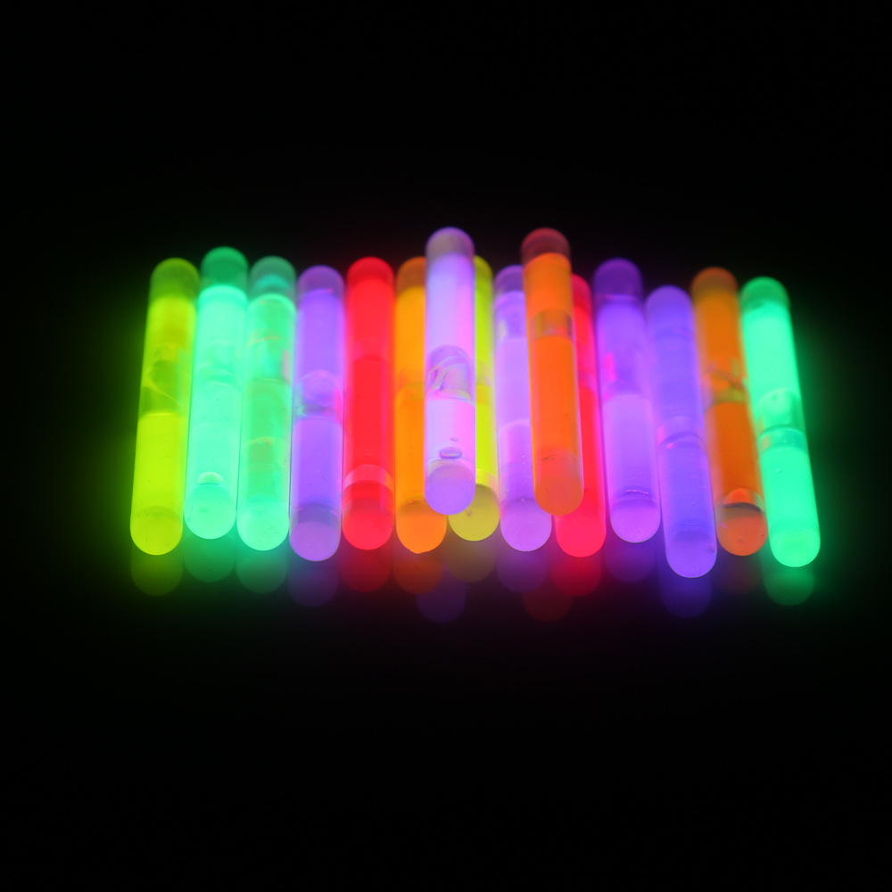 Street Stall Hot Model! 4.5*40mm Toy Matching Glow Stick Glow Stick Family Toy Mini Glow Stick