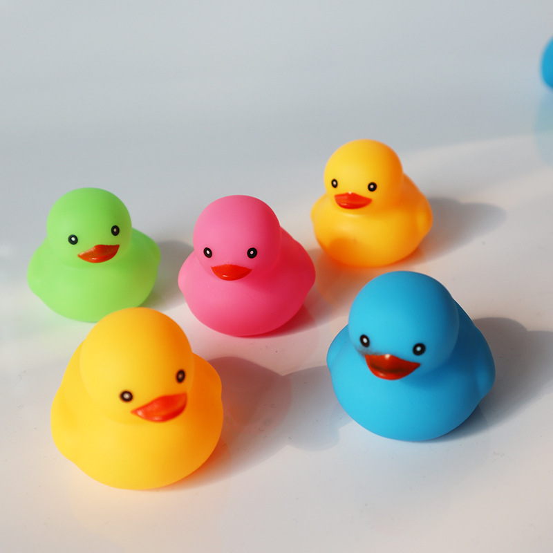 Bath and Water Play Little Yellow Duck, Pinch and Make Sounds, Little Duck Toy, Swimming Pool, Bathroom Duck, Milk Tea Shop Small Gift