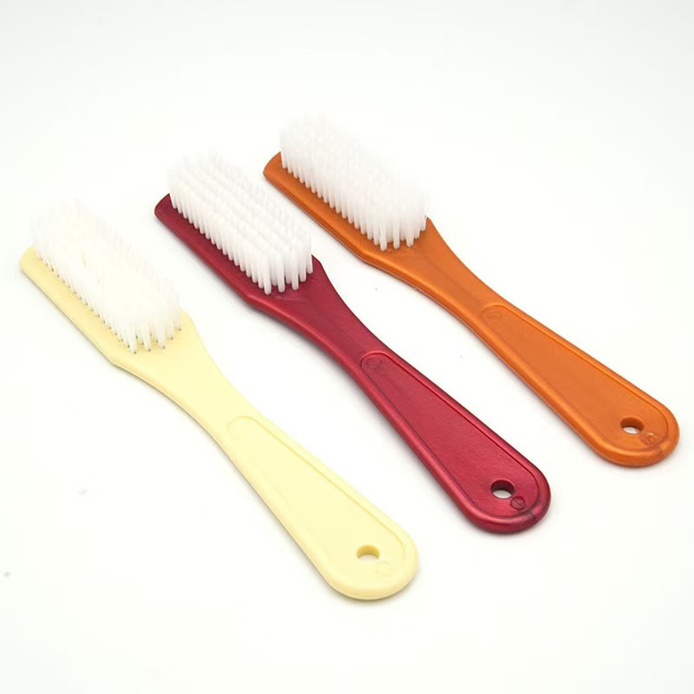 O073A new 009 color laundry brush shoe brush 20 two yuan shop Yiwu commodity shoe brush manufacturers wholesale