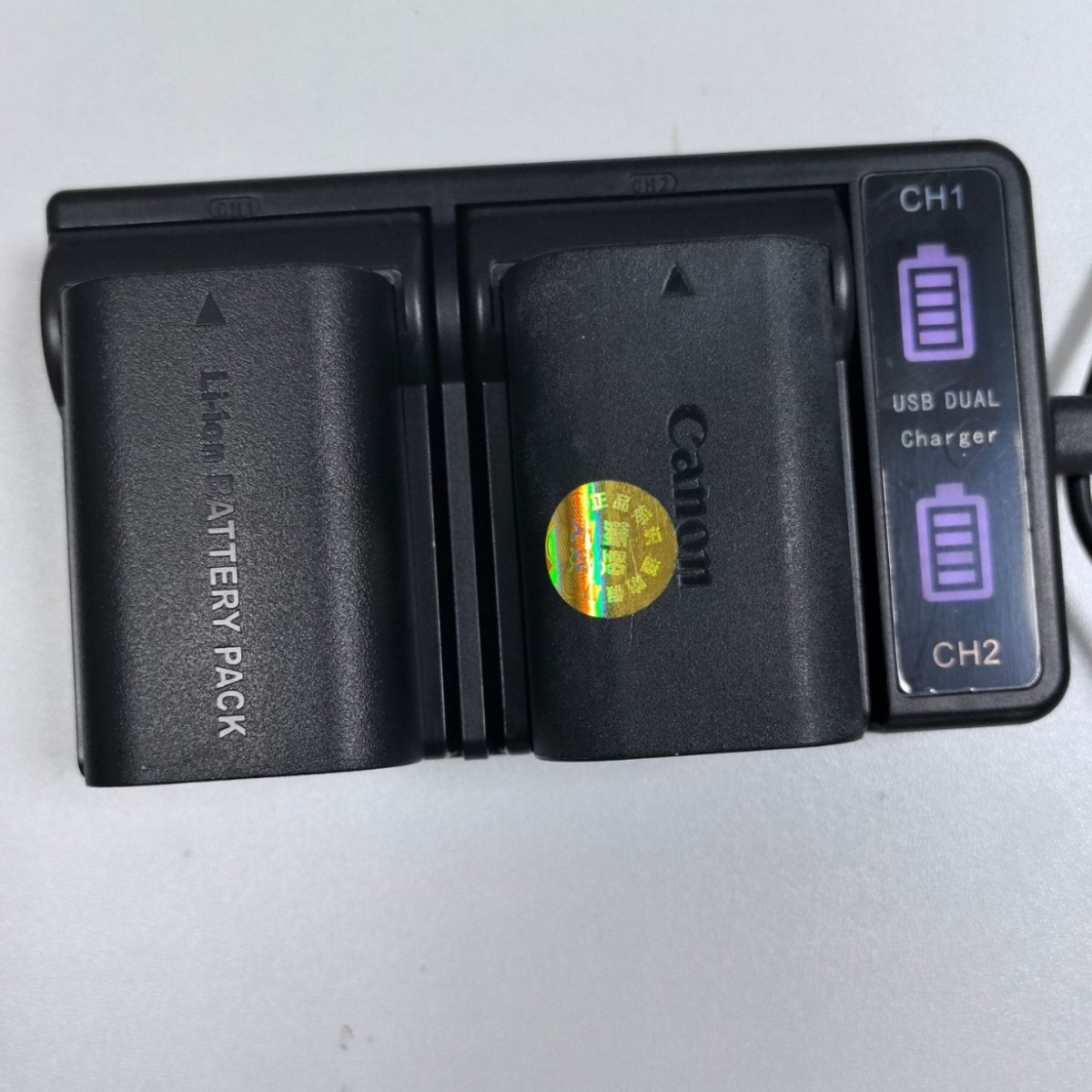 Factory Direct Usb-C Port Digital Tube Display Camera Dual Charger Suitable for Canon Lp-E6