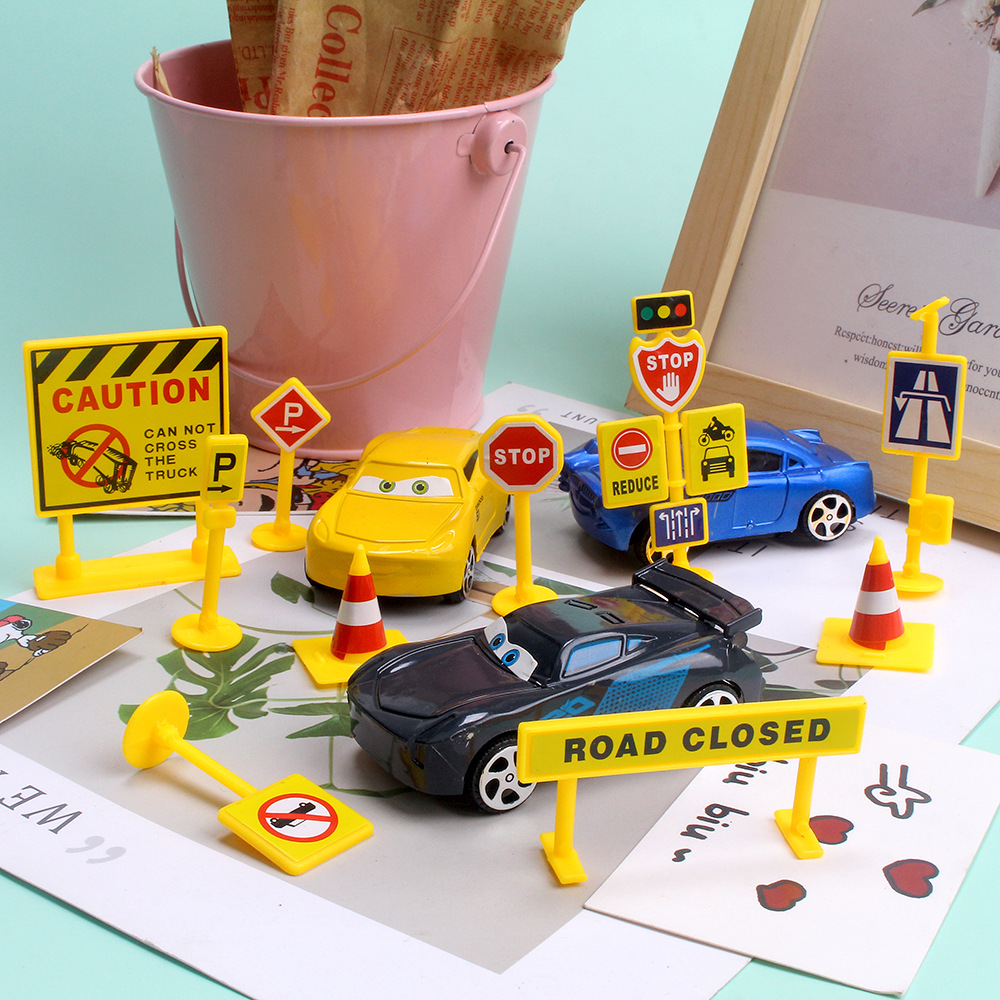 Small Roadblock Road Sign Ten-Piece Set Traffic Sign Cake Scene Decoration Ornaments Sign Toy