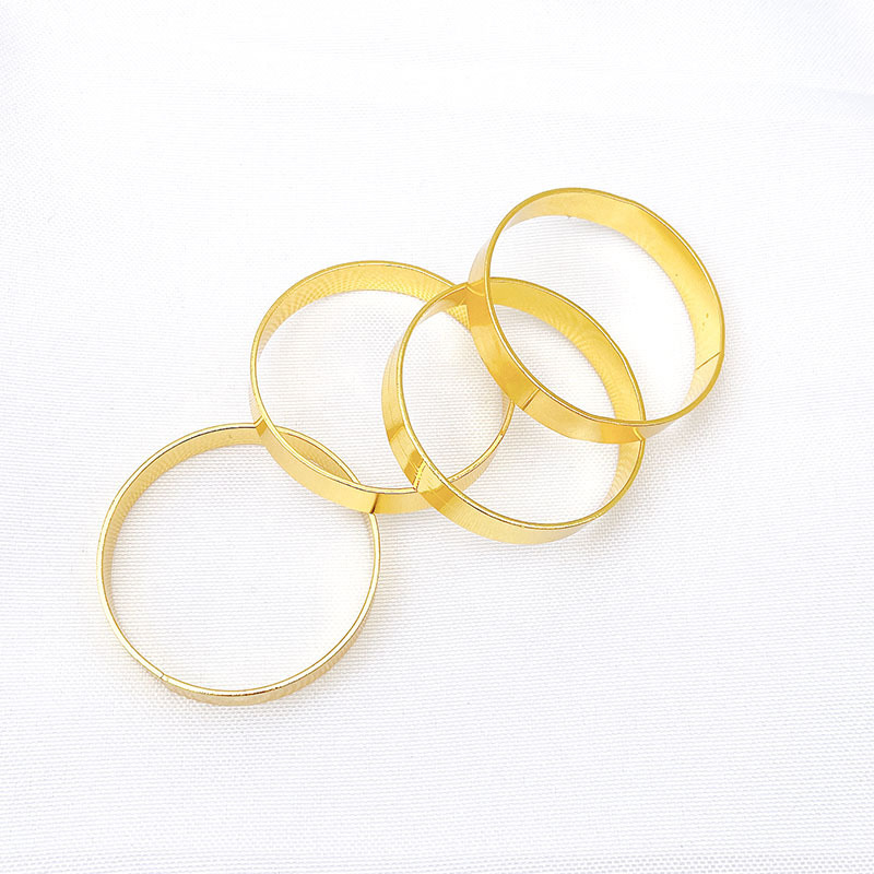 Cross-border hot-selling napkin ring hotel table metal napkin buckle napkin ring wedding simple smooth napkin holder wholesale
