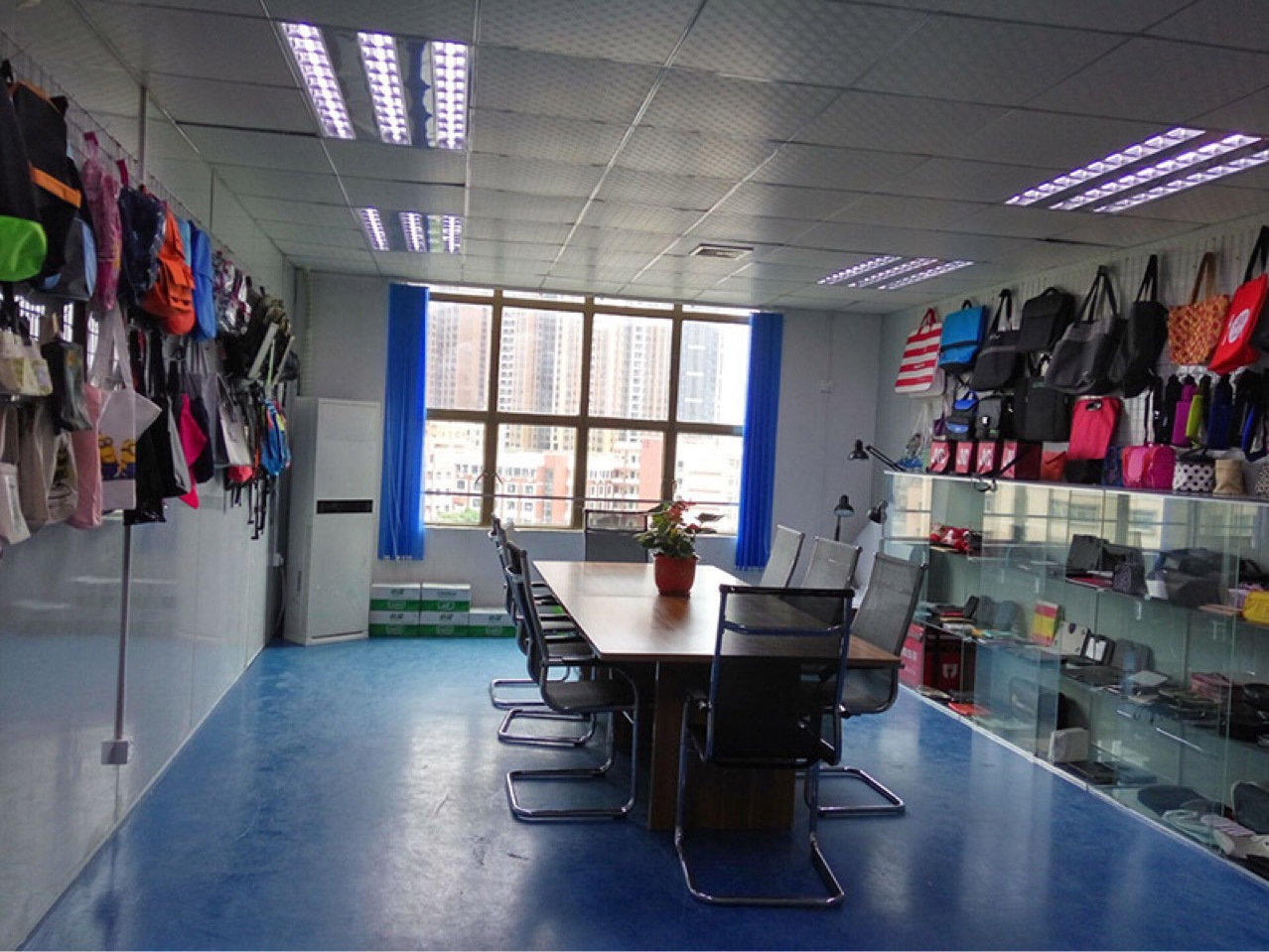 Small Versatile Camouflage Oxford Cloth Shoulder Bag Customized Simple Men's Small Shoulder Bag Crossbody Mobile Phone Bag Crossbody Waist Bag