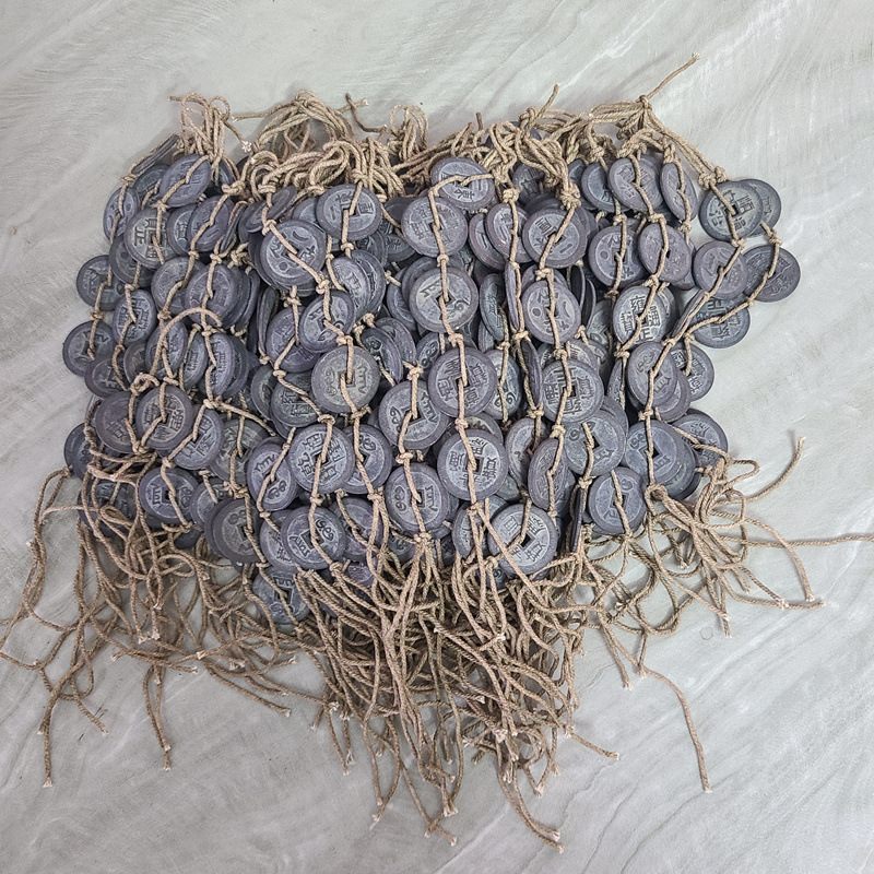 Antique Crafts Thickeneded Black and Red Five Emperors Coins Sold in Strings, Diameter 25mm, Thickness: 1.8mm