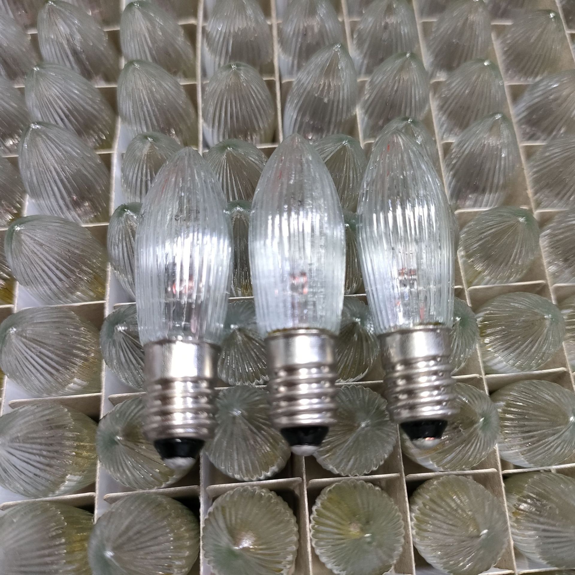 Factory Direct tungsten Christmas bulb series: E10 olive bubble