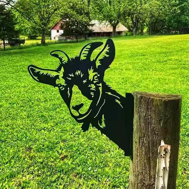 Cross-Border Independent Station Garden Decoration Peeking Cow Outdoor Horse Sheep Chicken Dog Metal Iron Art Decoration Courtyard Plug-In Pendant