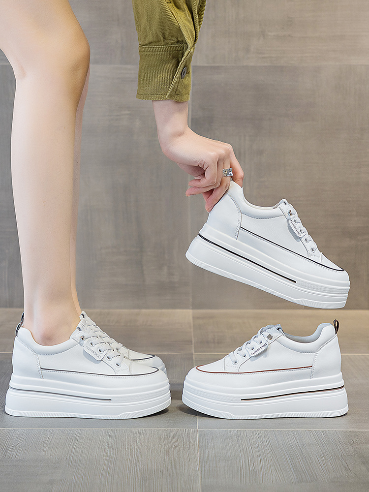 New Style Genuine Leather Slip-On White Shoes with Skirt for Women, 8cm Thick Sole Wedge, Petite Casual Wholesale