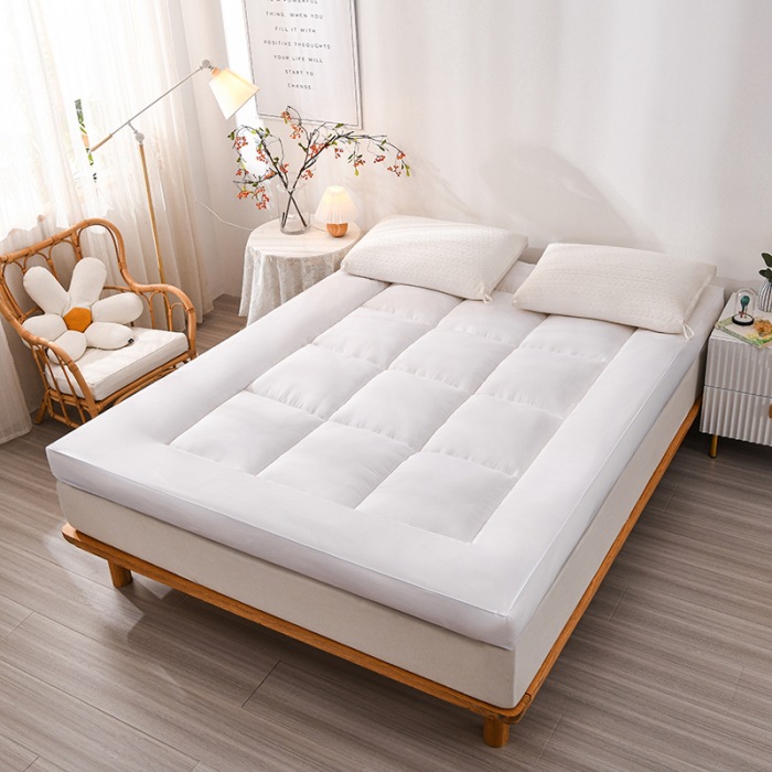 Five-Star Hotel Linen Thickened Three-Dimensional Feather Silk Cotton Comfort Pad B&B Hotel Bedding Manufacturer Direct Sales