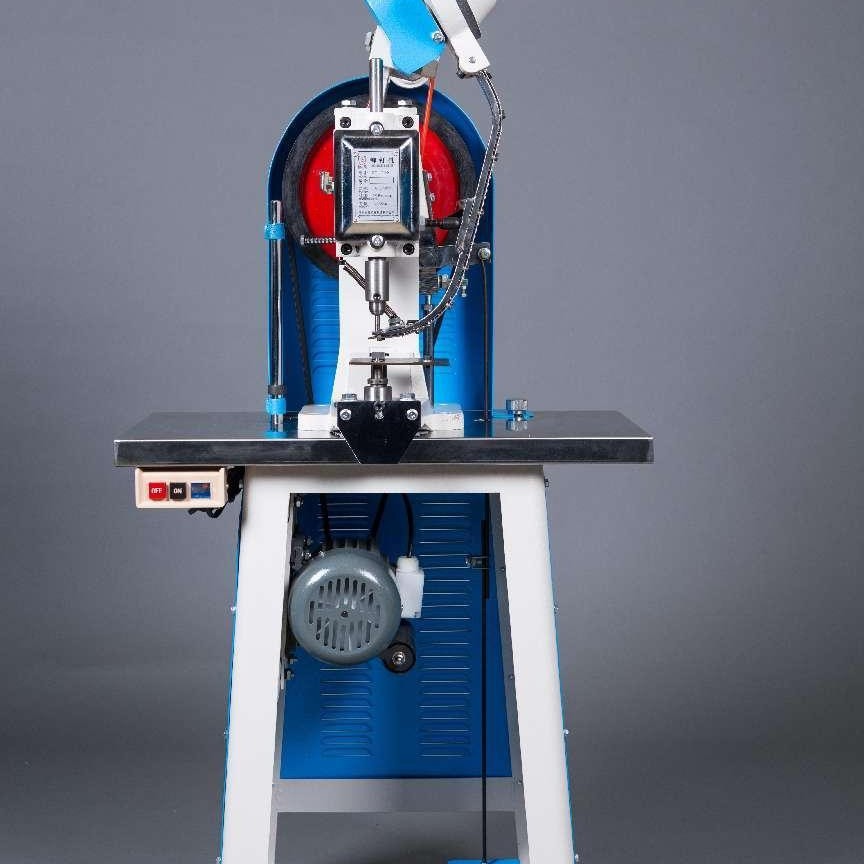 Оптовая продажа завода, пневматическая заклепочная машина для бирок, полуавтоматическая заклепочная машина для знаков, машина для нажатия ногой