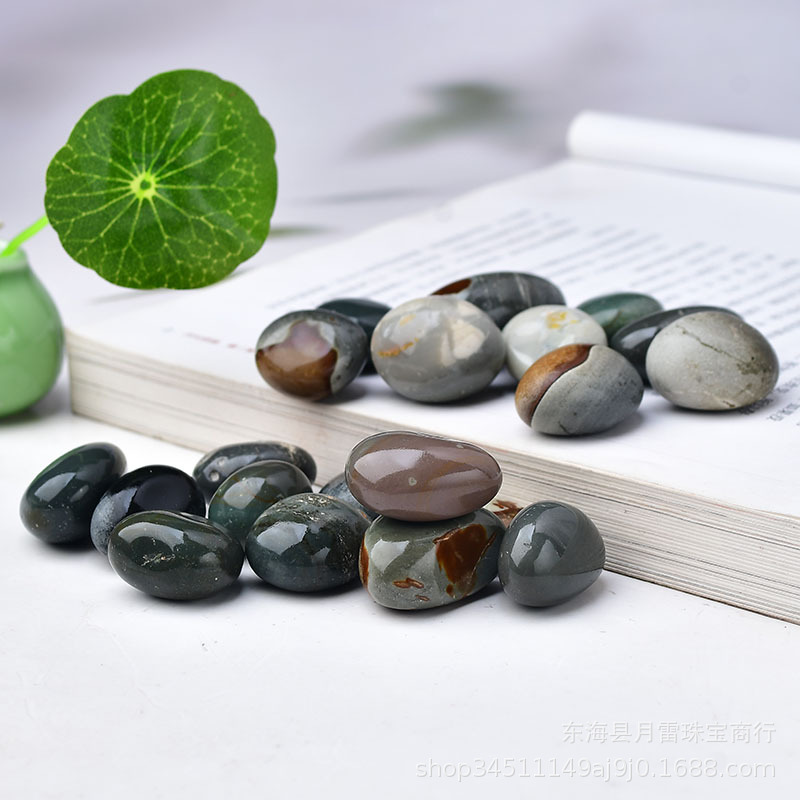 Ocean stone rolling stone ornaments ocean Jasper rolling ocean chalcedony agate tumble International station supply handle playing Stone