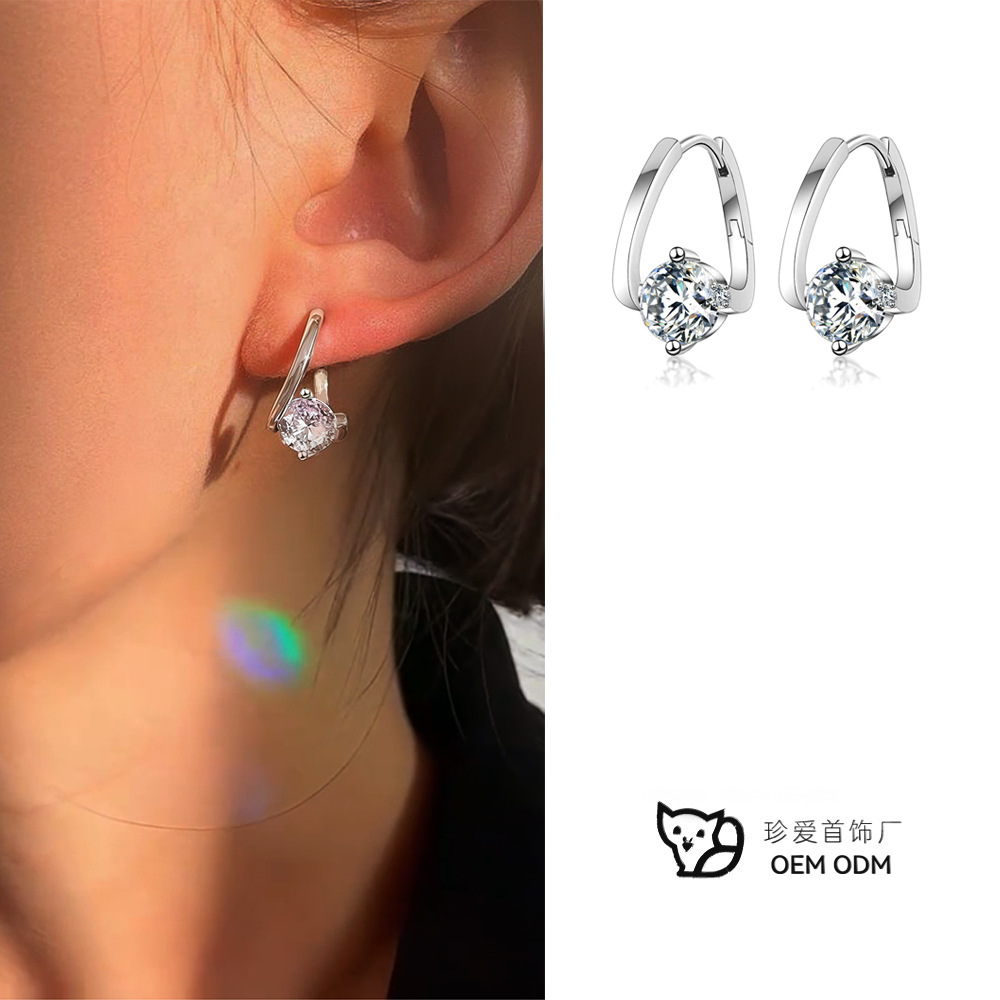 Moissanite Earrings S925 Sterling Silver Earrings, Feminine Style, New Live Broadcast, Douyin, One Piece Drop Shipping, Trendyy Sparkling