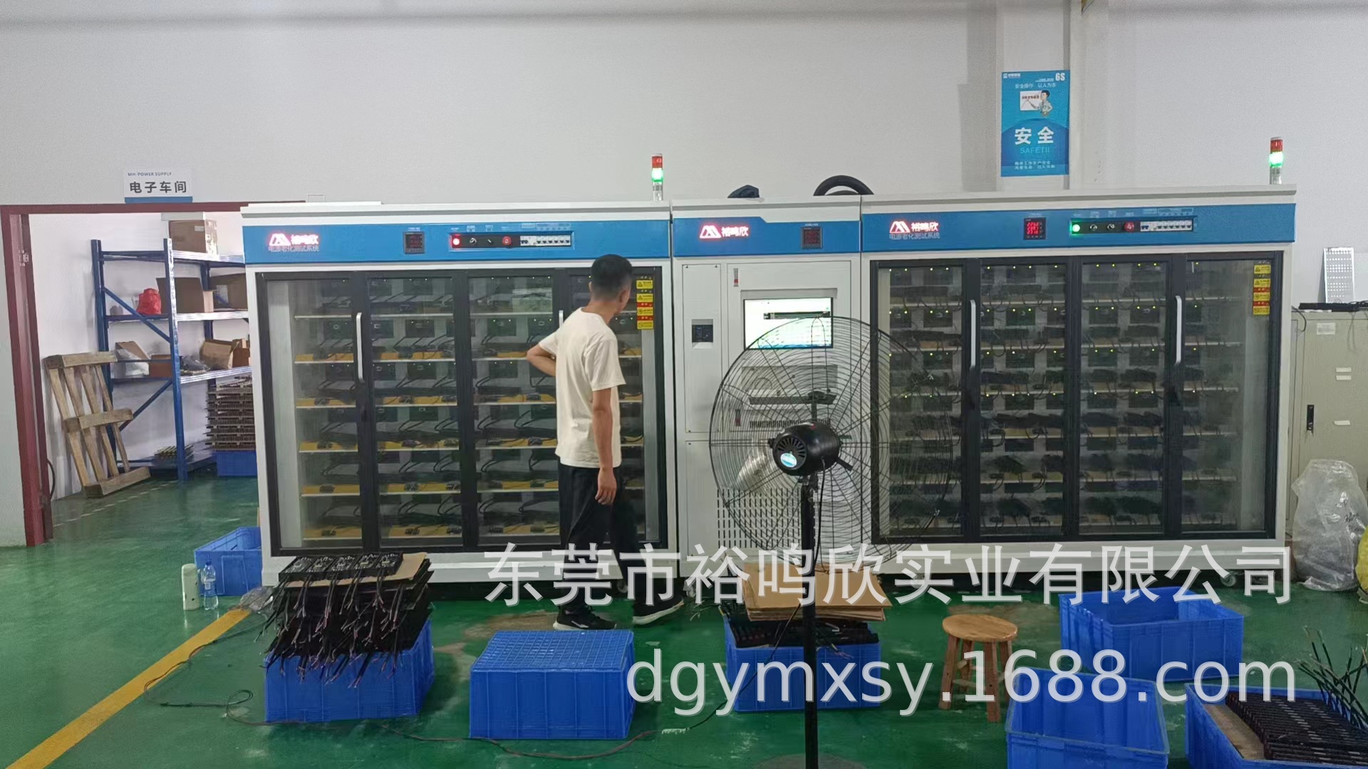 LED display energy-saving recycling aging cabinet 13 years focus on one thing quality assurance trustworthy