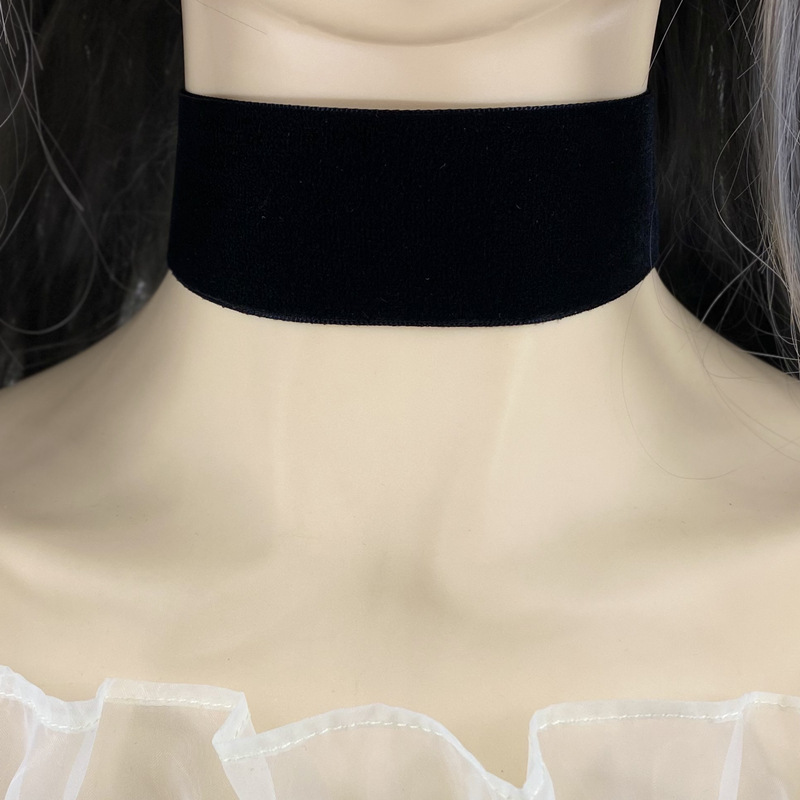 Cross-border European and American Gothic necklace women's simple choker clavicle chain collar necklace black velvet neck strap