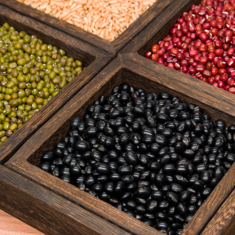 Green Heart Black Beans Wholesale 400g Vacuum Packaging Green Core Sproutable Soy Milk Raw Materials Whole Grains Coarse Grains OEM