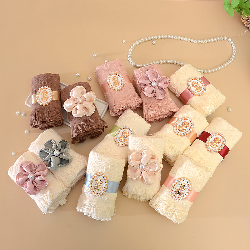 Wedding bridesmaid gift creative tassel towel gift Practical Wedding Gift Birthday full moon towel gift