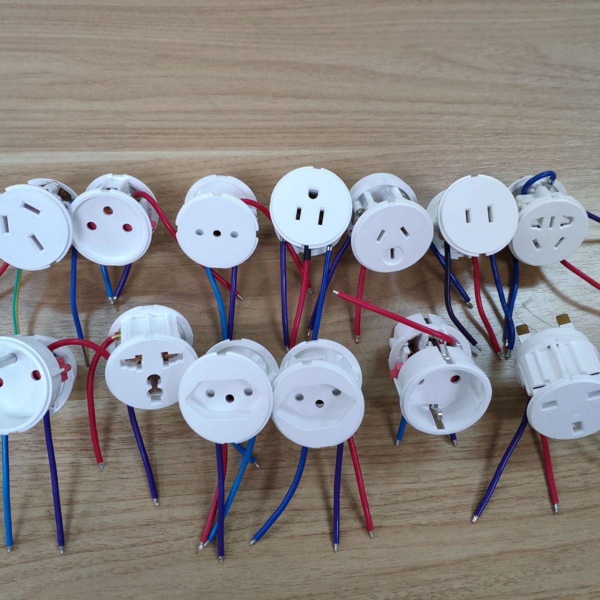 All kinds of intelligent socket conversion head