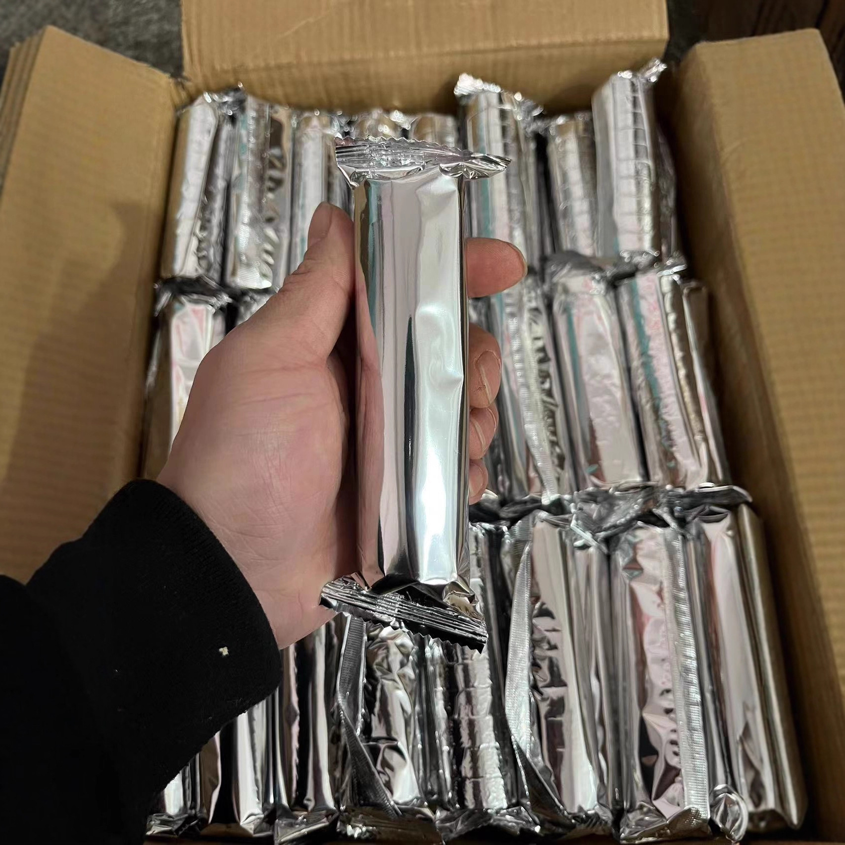 В наличии, быстроразжигающийся уголь, уголь для хуки, уголь для барбекю