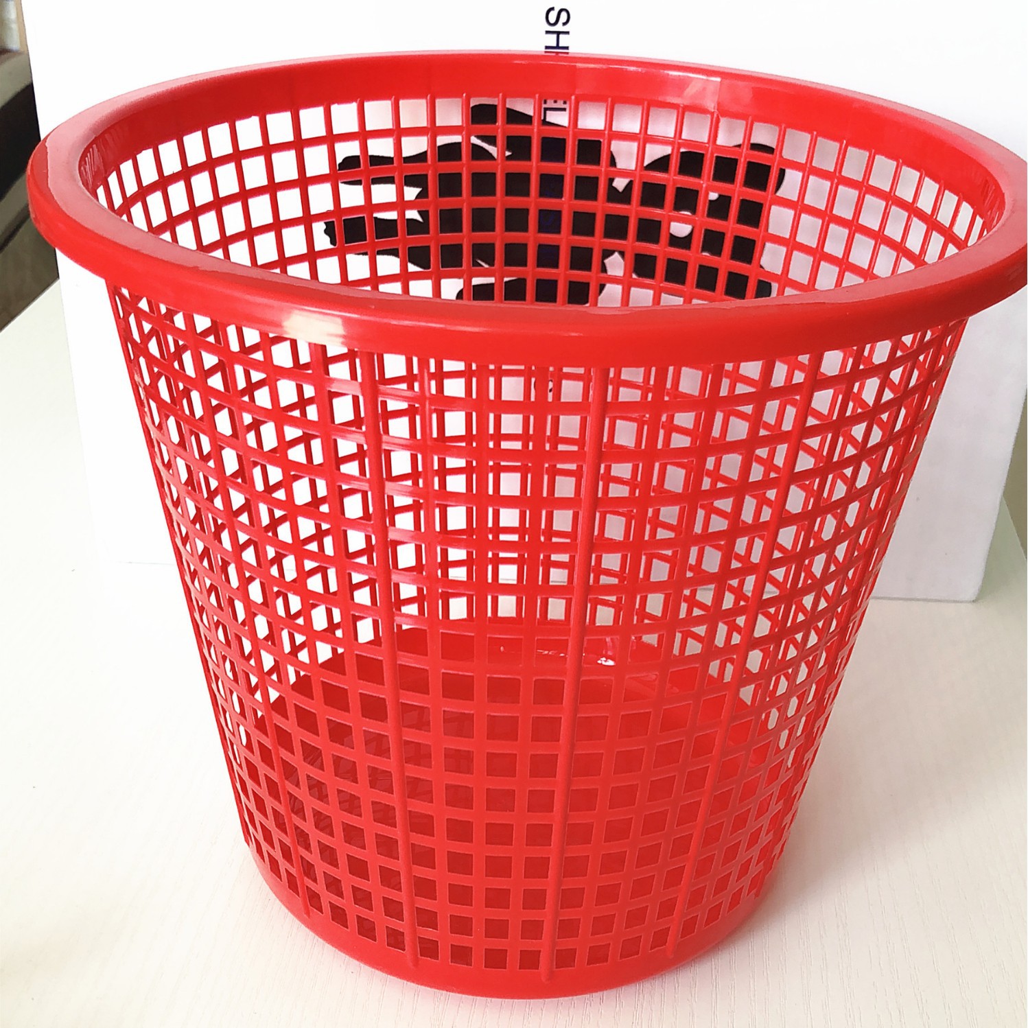 Trash Can, Wastebasket, Household Office Trash Can, Kitchen Trash Can, One Yuan and Two Yuan Store Supply