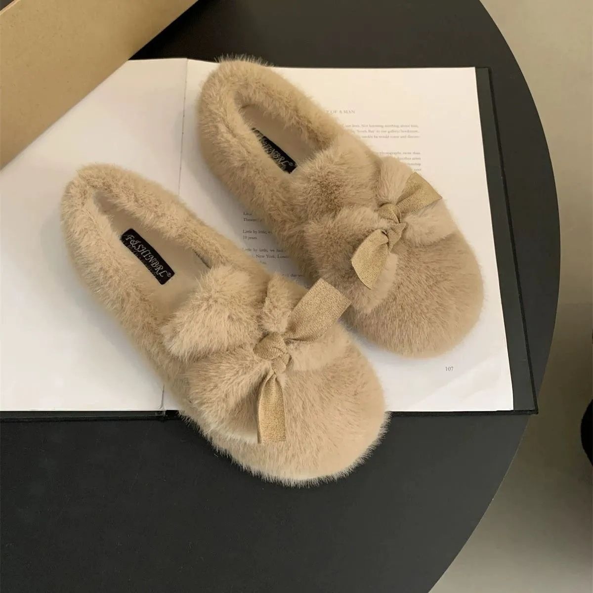Japanese-Style Leg Warmers Socks Jk Autumn and Winter Soft Girl Bowknot Pom-Pom Plush Single Shoes with Fleece Warm Cotton Shoes Loafers