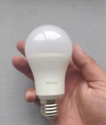 Philips Light Bulb Led Household 13.5 Watt White Light Screw Note Voltage 95-135V Export Use