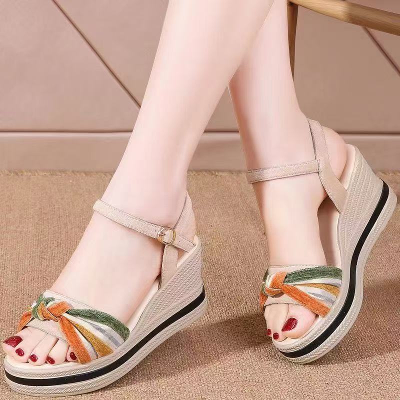 Popular Foreign Trade Thick-Soled Women's Sandals 2025 Summer New Casual Versatile Women's Comfortable Non-Slip Shoes Women's Shoes