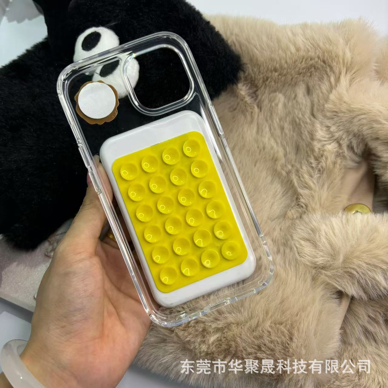 In-Stock Multifunctional 24-Piece Square Silicone 8*5.5cm Thin Single-Sided Adhesive Anti-Slip Phone Holder Suction Cup