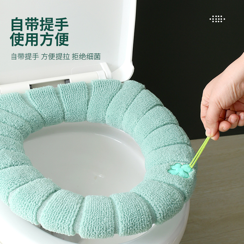 Winter Plush Toilet Seat Cover with Thickened Handle, Plush Household Winter Warm Universal Toilet Cover, Washable