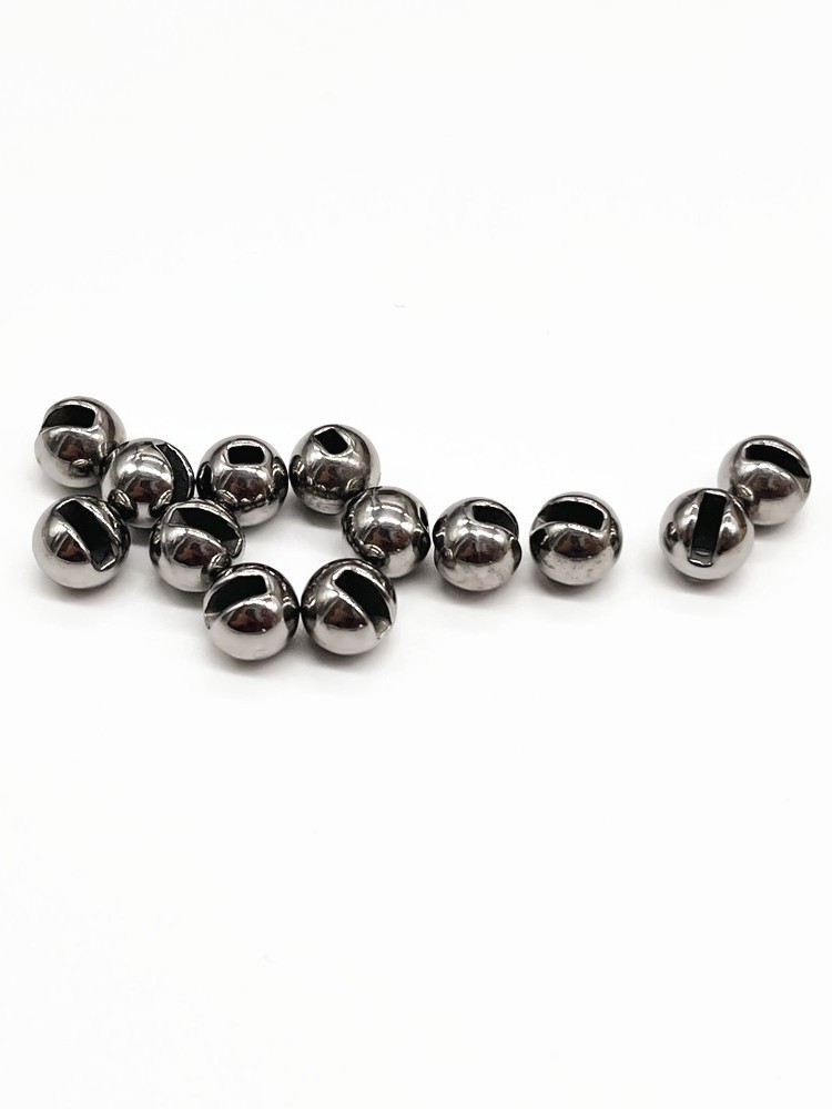 Tungsten beads for slotting fly fishing are complete in size