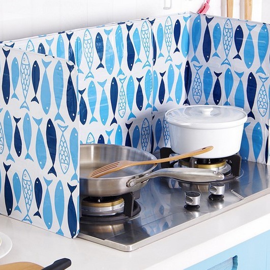 Kitchen Oil Baffle Anti-Splash Oil Baffle Gas Stove Heat Insulation Household High Temperature Fireproof Cooking Aluminum Foil Board