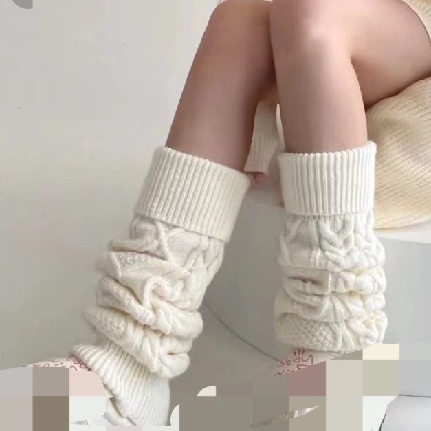 Autumn and Winter Thickened Retro Rhombus Knitted Twist Warm Foot Socks Set Women's Warm Wool All-match Student Leg Set