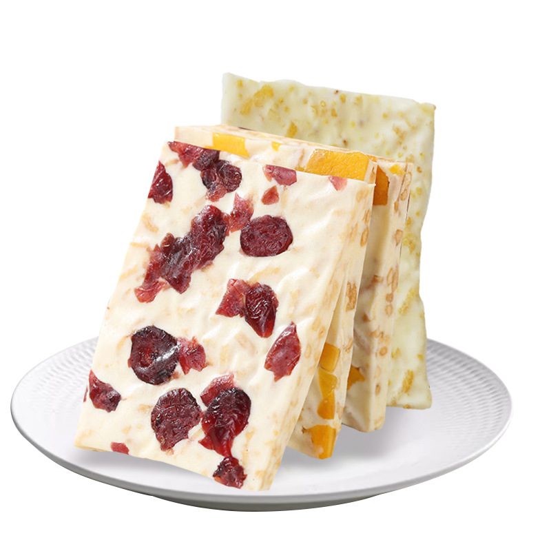 Inner Mongolia Milk Cover Pure Handmade Milk Fruit Grain Cheese Block Melasagna Milk Leather Snacks Sandwich Dairy Products