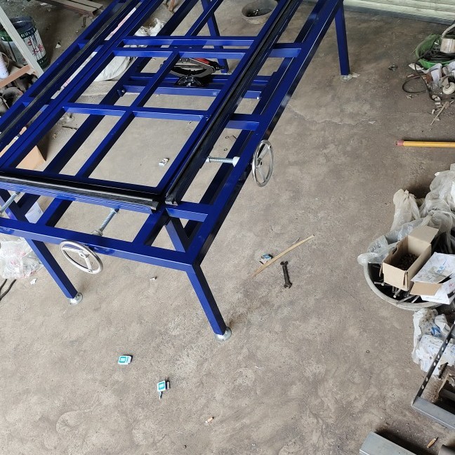 Simple Screen Tensioning Machine Available from Stock, Manual Chuck Screen Tensioning Machine, High Quality and Low Price