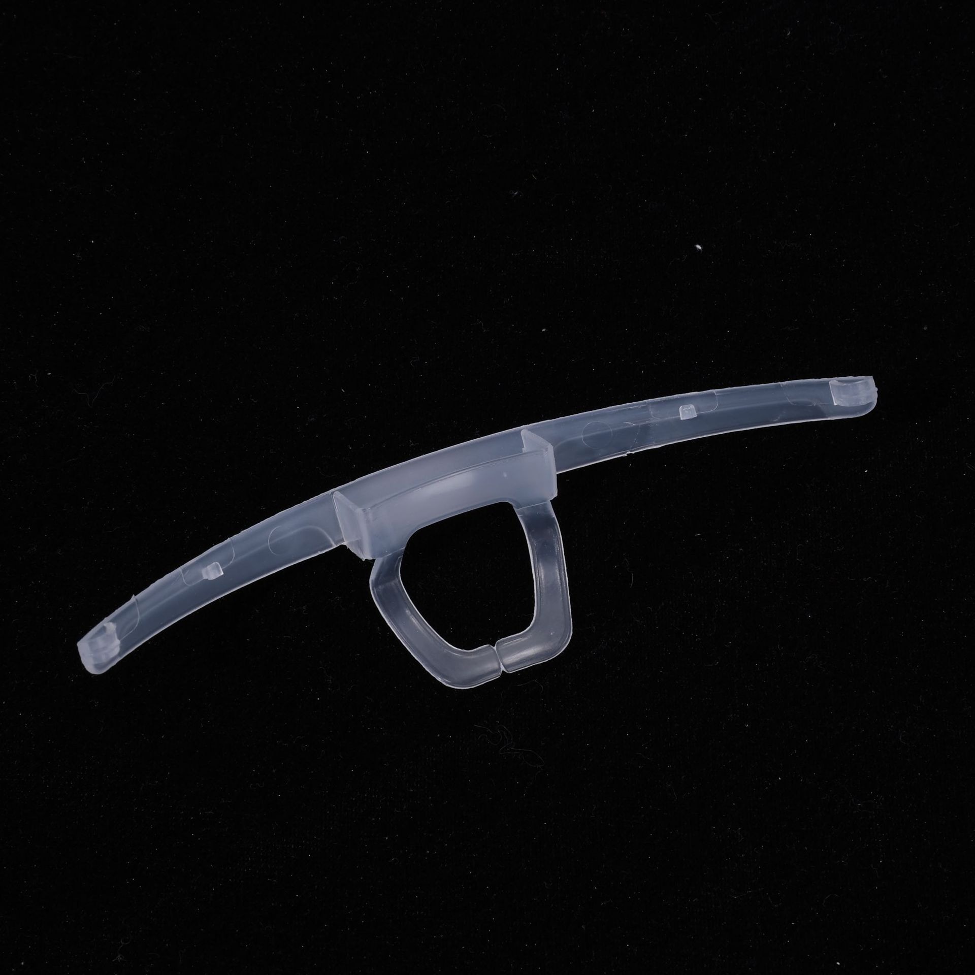 Spot Canteen Transparent Anti-Slobber Mask Holder Accessories Smiling Transparent Plastic Protective Mask Wholesale Accessories