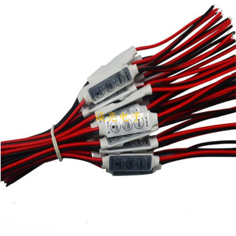 Светодиодный свет с монохромным контроллером 12V мини 3-кнопочный контроллер для светодиодной ленты диммер