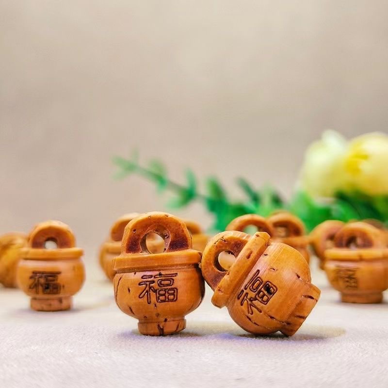 Peach pit carving blessing peach basket children's peach diy pendant accessories wild mountain peach Hu carving peace peach basket