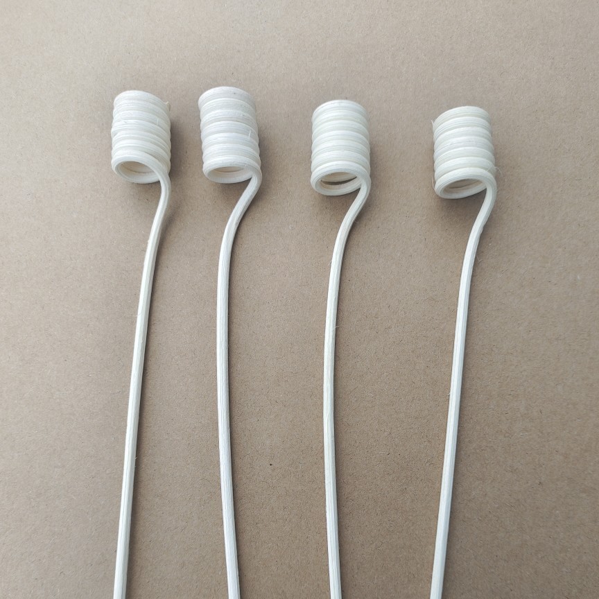 Factory Direct Sales Wholesale Fireless Aromatherapy Accessories Volatile Stick Roll-Shaped Rattan Diffuser Ornaments Indonesian Material Fresh