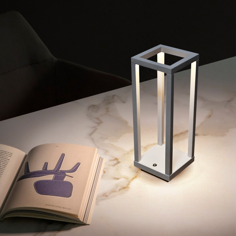 Cross-Border Led Touch Rechargeable Table Lamp, Western Restaurant Atmosphere Light, Outdoor Camping Bar Table Atmosphere Night Light