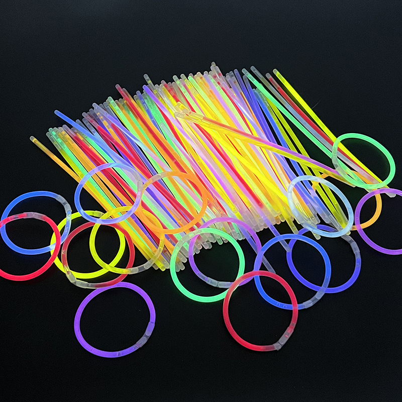 Night Market Stall Glow Stick Glow Stick Children's Toys Sticky Clothes Outdoor Wholesale Silver Luminous Bracelet Small Commodities